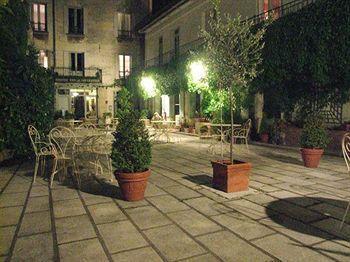 Logis Hotel De France Loches Exteriör bild